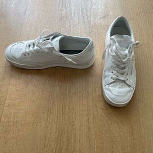 Golden Goose Stardan Sneakers